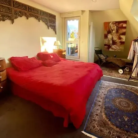 בית הארחה Maison D'hotes- Little Indonesia *